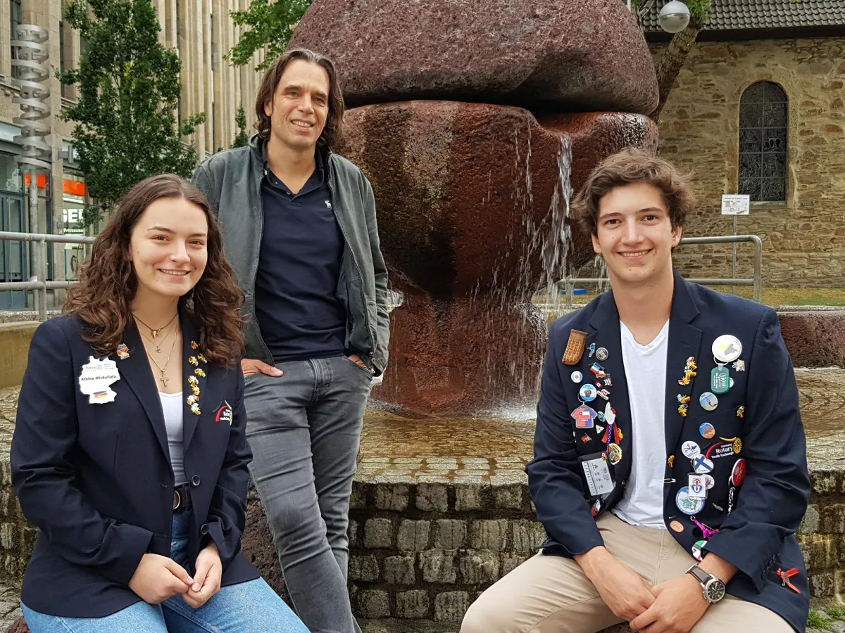 (v.l.) Athina Michailidis, Kai Hagemann und Gordon Solf. Foto: Rotary Club Bochum-Hellweg