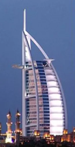 Bild: Vortrag zum Thema „Dubai, Handels- und Wirtschaftszentrum des Nahen Ostens und Drehscheibe für Waren, Finanzen und Dienstleistungen“