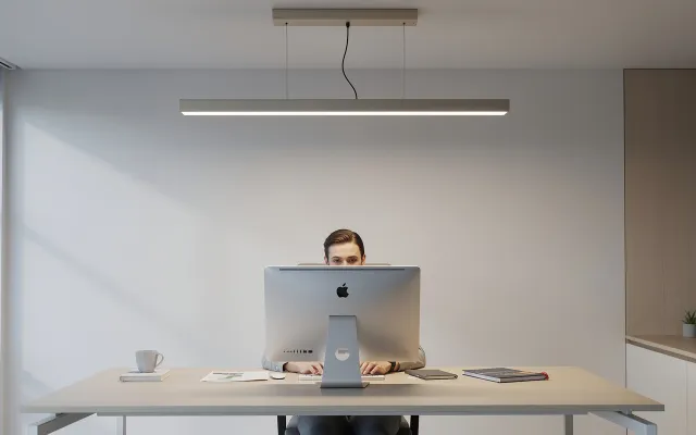 Normgerechte Lichtplanung: Novarail LED-Schienensystem für DIN EN 12464-1-konforme Arbeitsplätze Bild: Normgerechte Lichtplanung: Novarail LED-Schienensystem für DIN EN 12464-1-konforme Arbeitsplätze