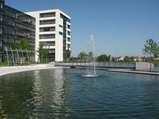 Business Campus füllt sich Bild: Business Campus füllt sich