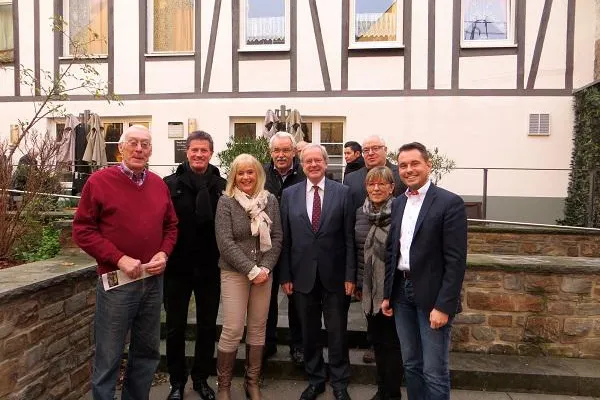 Bessere Bedingungen für Berufsbetreuer/innen Bild: Bessere Bedingungen für Berufsbetreuer/innen