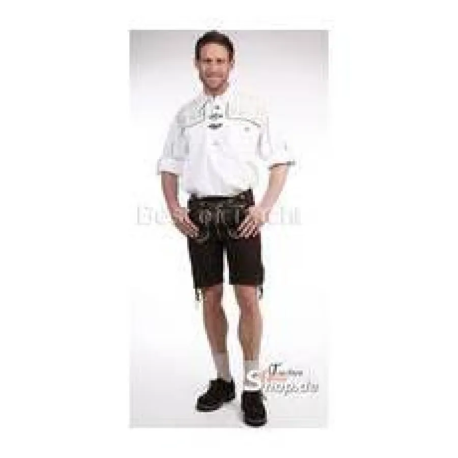 Auch bei Burschen geht es modisch zu, die Plattlerhosen sind der Trend 2009 (Bild:Dirndl-Trachten-Shop.de)