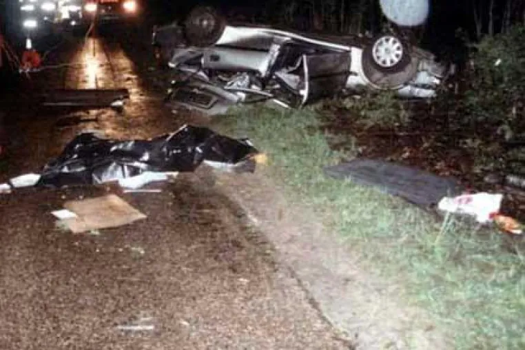 Bild: Tschechien: Fünf Polen \"angeschnallt\" bei Unfall getötet