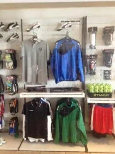 Bild: Kicken in neuer Stanno-Sportswear