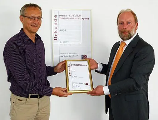 Bild: Erneut Platz 1 bei der bundesweiten Praxis-EDV-Zufriedenheitsbefragung