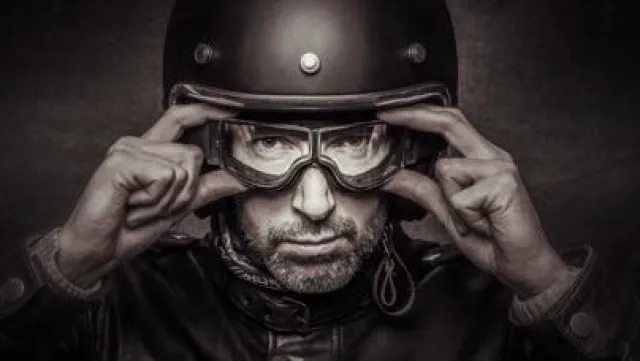 Bild: Schlegel und Partner auf marktrelevanter Spurensuche: EICMA - Markt- und Technikinnovationen auf breiter Front