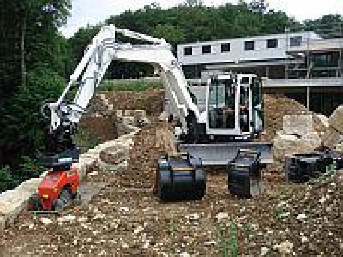 Der neue MTS-Mini-Verdichter wurde speziell für GaLaBau-Anforderungen entwickelt