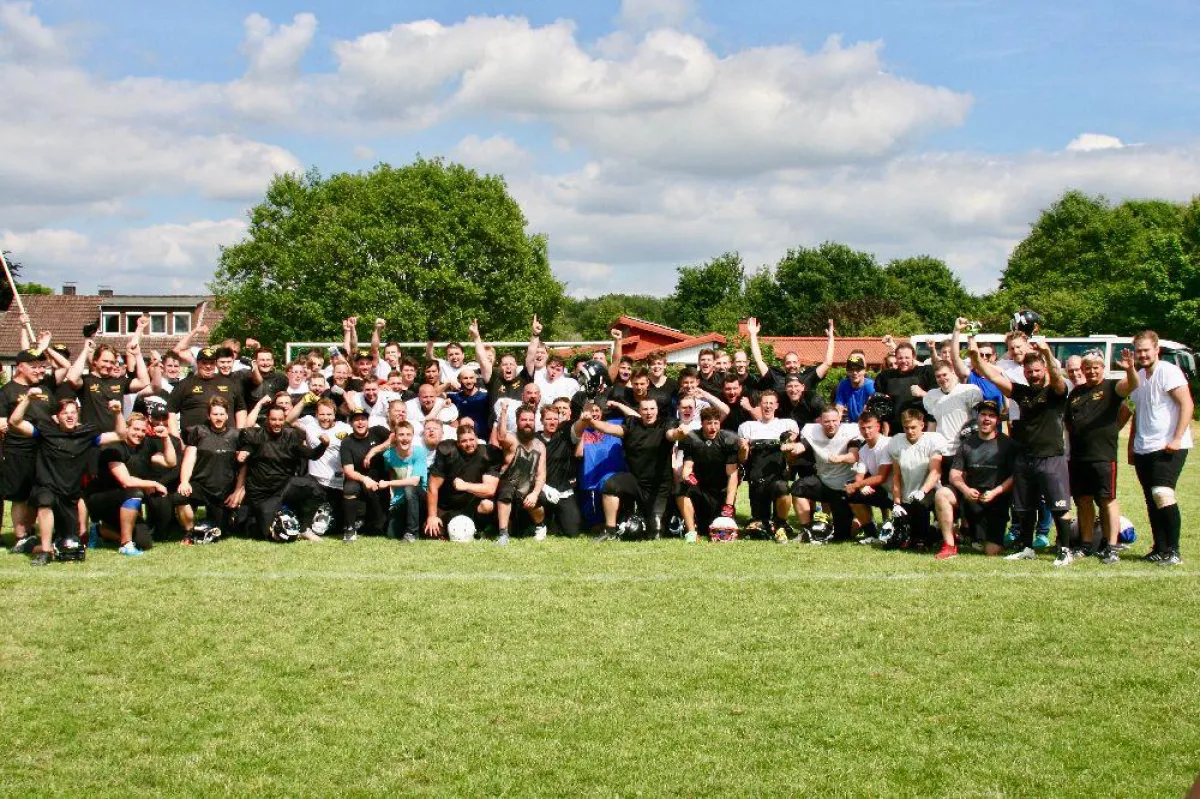 In Kachtenhausen kämpften die Krefeld Ravens um die Ehre. Punkte werden im Scrimmage keine gezählt.