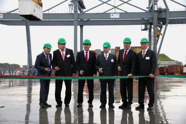 Bild: Hafen Bonn deutlich leistungsfähiger: Ausbau in Graurheindorf abgeschlossen