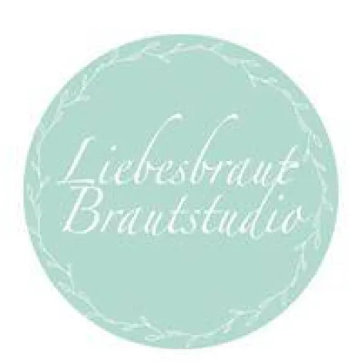Brautmodengeschäft mit exklusiver Beratung und großer Auswahl – Brautstudio Liebesbraut Bild: Brautmodengeschäft mit exklusiver Beratung und großer Auswahl – Brautstudio Liebesbraut