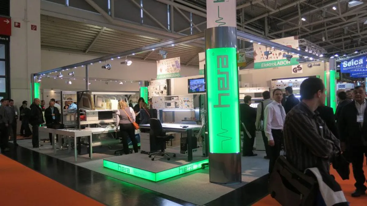 Messestand hera Productronica 2013