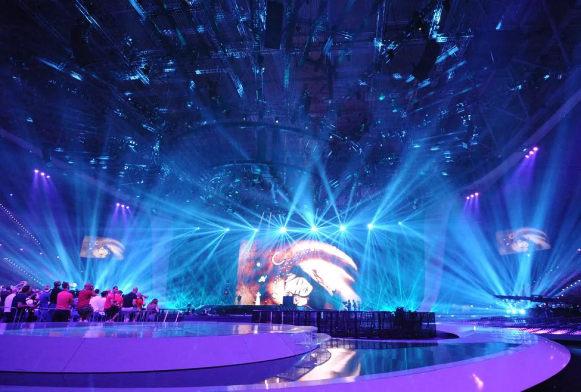 FALCON FLOWER von A&O Technology setzten beeindruckende Effekte beim Eurovision Song Contest 2011, Foto: © A&O Technology