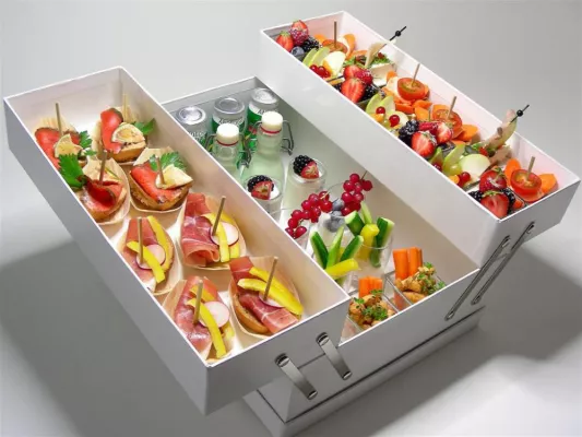 Bild: Picknick in the Sky: Mit der Stockheim-Foodbox im Riesenrad über den Dächern von Düsseldorf