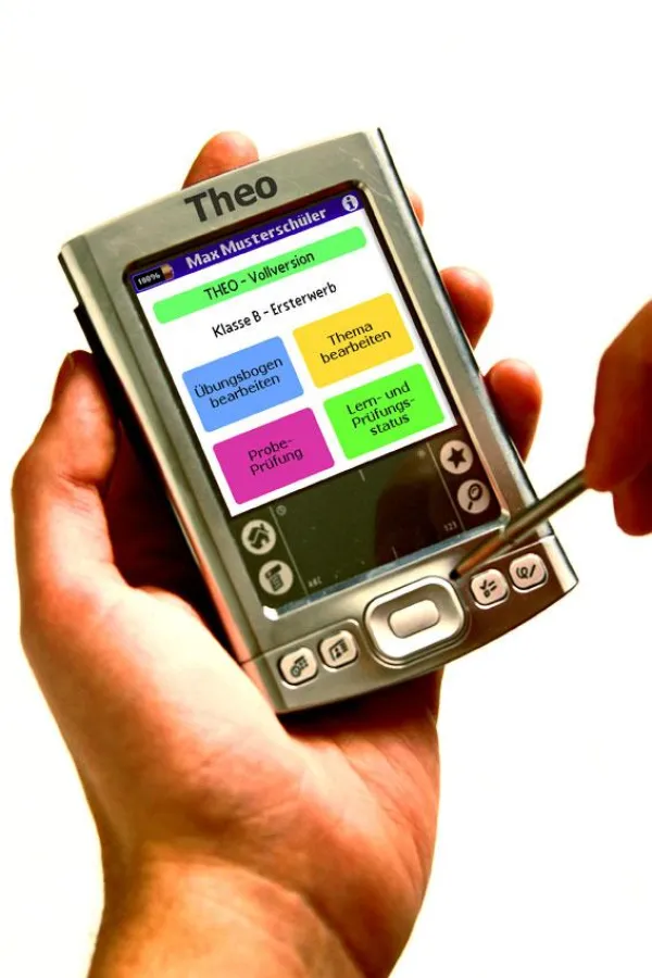 Am Taschen-PC THEO lässt es sich gut für die PC-Prüfung lernen