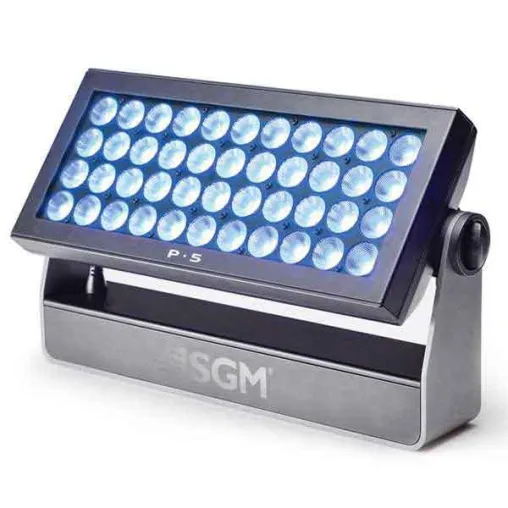 Bild: SGM P-5 LED-Washlights neu bei LLEYENDECKER