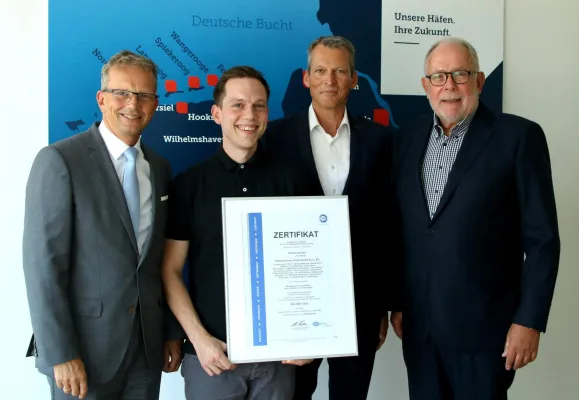 Bild: Häfen mit Qualität: Niedersachsen Ports erhält Zertifikat