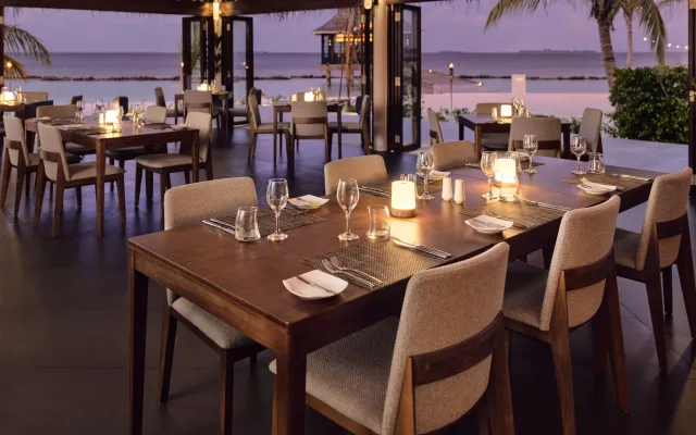 Jetzt wird’s prickelnd im Nova Maldives Bild: Jetzt wird’s prickelnd im Nova Maldives