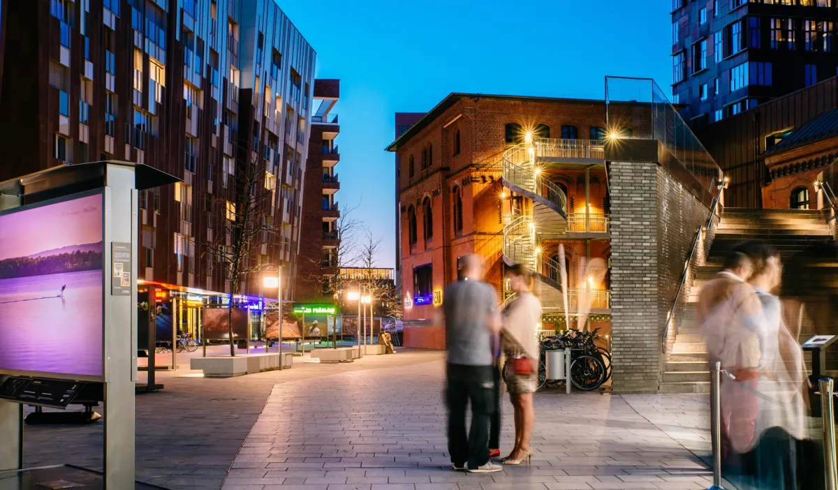 Moonlight Shopping auf dem Überseeboulevard (© Nördliches Überseequartier )