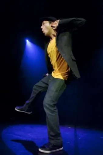 "beatz" – die atemberaubende Show von den Straßen der Großstadt Bild: "beatz" – die atemberaubende Show von den Straßen der Großstadt