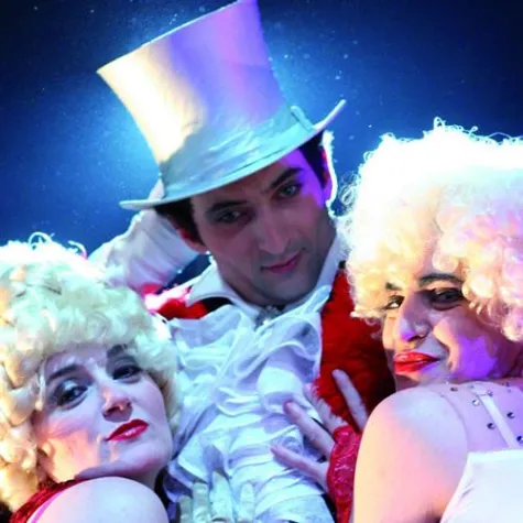 Ada Hausvater - Theaterchefin und Baumeisterin in Rumänien Bild: Ada Hausvater - Theaterchefin und Baumeisterin in Rumänien