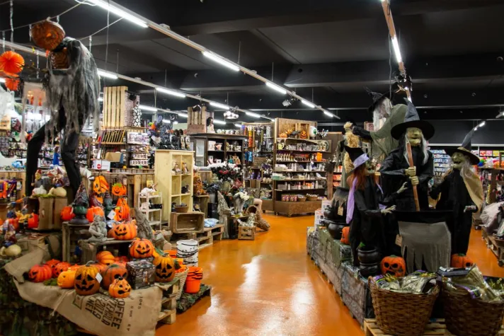 Europas größter Halloween Shop Bild: Europas größter Halloween Shop