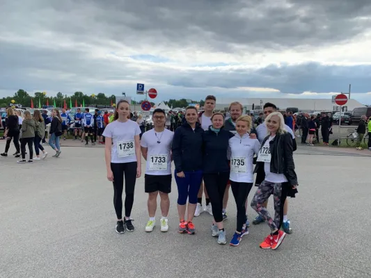 Bild: Firmenlauf als Teambuilding-Aktivität und betriebliche Gesundheitsförderung