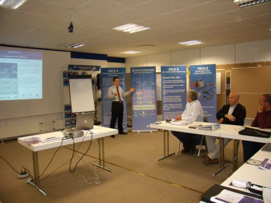 Bild: Bau-Berufsgenossenschaft nutzt Schulungsangebot der Heinrich Kopp GmbH zum Thema Sicherheit auf Baustellen