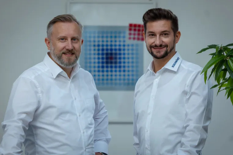 Bild: 75 Jahre SCHWINDT GmbH: Transformation von mechanischen Rechenmaschinen zum modernen IT-Systemhaus