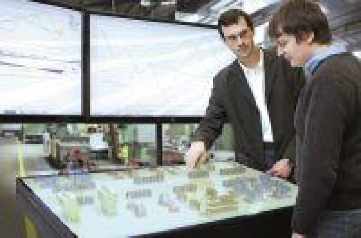 Plant@Hand3D führt alle wichtigen Informationen der Produktion zusammen. (Nutzungsrechte: Fraunhofer IGD)