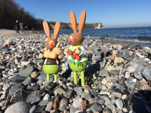 Kullernde Eier, Osterwasser und Paskedag Bild: Kullernde Eier, Osterwasser und Paskedag