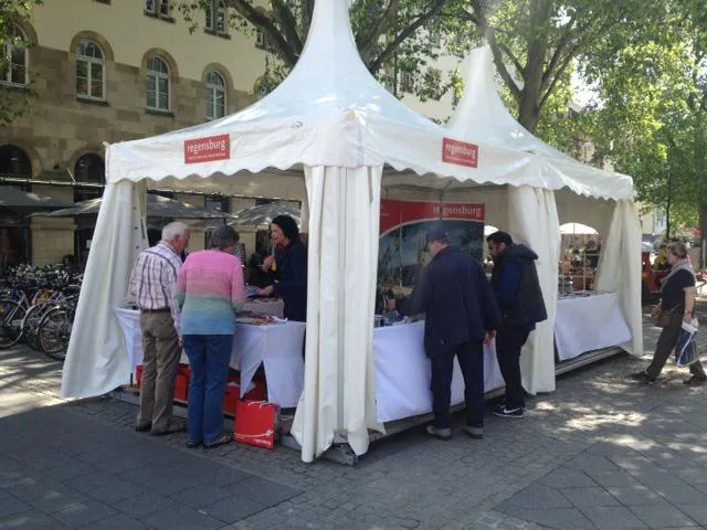 Bild: "Roadshow 2014": UNESCO-Welterbe Regensburg präsentiert sich auf Plätzen in Thüringen und Sachsen-Anhalt