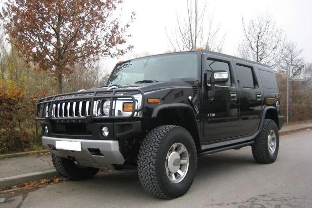 Nagelneue 2008er Modelle des Hummer H2 und H3 bei yellowhummer Bild: Nagelneue 2008er Modelle des Hummer H2 und H3 bei yellowhummer