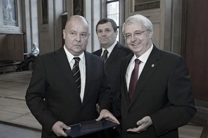 Bild: Verdienste um die Kommunikation europäischer Werte: Dragomanov-Medaille geht an Prof. Stephan Schupbach