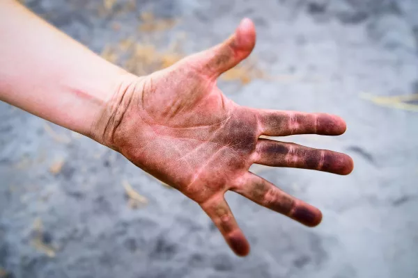 Bild: Hygiene to go für Kinder – aber bitte ohne Alkohol!