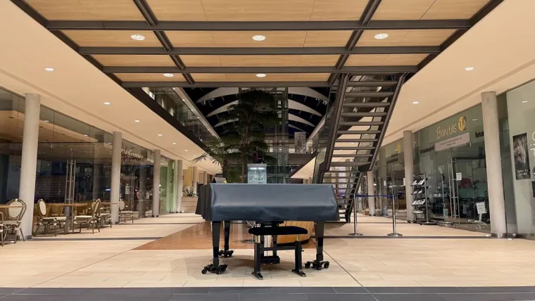 Hell, warm und einladend: LEDs unterstützen Wohlfühl-Ambiente, Wirtschaftlichkeit und Nachhaltiglkeit Bild: Hell, warm und einladend: LEDs unterstützen Wohlfühl-Ambiente, Wirtschaftlichkeit und Nachhaltiglkeit