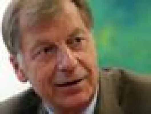 Bild: Schöneberg evangelisch - Eberhard Diepgen über Kompromisse und Narren in der Politik