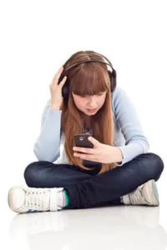 Bild: Vorbeugung vor Smartphone-Sucht bei Kindern: Kontrollsoftware für Eltern