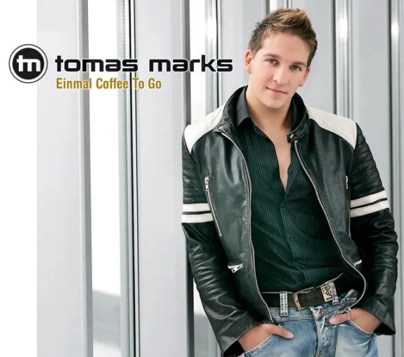 Tomas Marks - Einmal Coffee To Go Bild: Tomas Marks - Einmal Coffee To Go