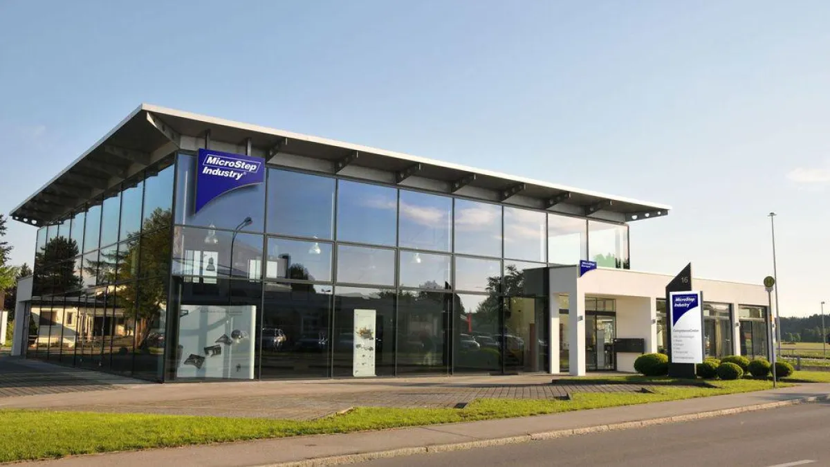 Die MicroStep Group ist auf Wachstumskurs; im Bild: das neue CompetenceCenter in Bad Wörishofen