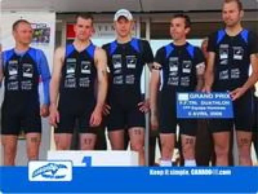 Bild: Unschlagbares CTM55 Marville Duathlon Team in Zusammenarbeit mit Carboo4U