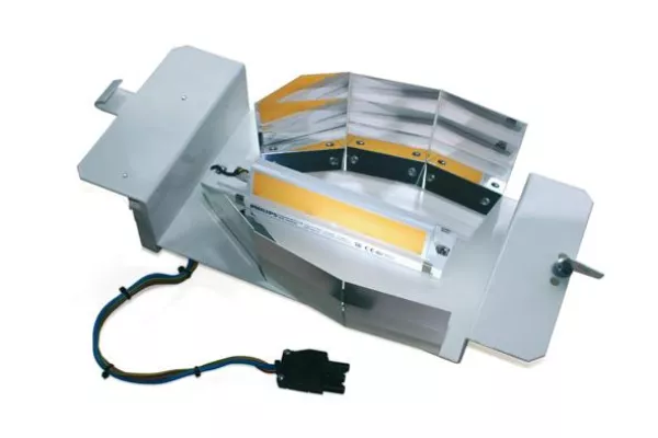 Bild: Hellux bietet LED-Umrüstsätze für bestehende Außenleuchten