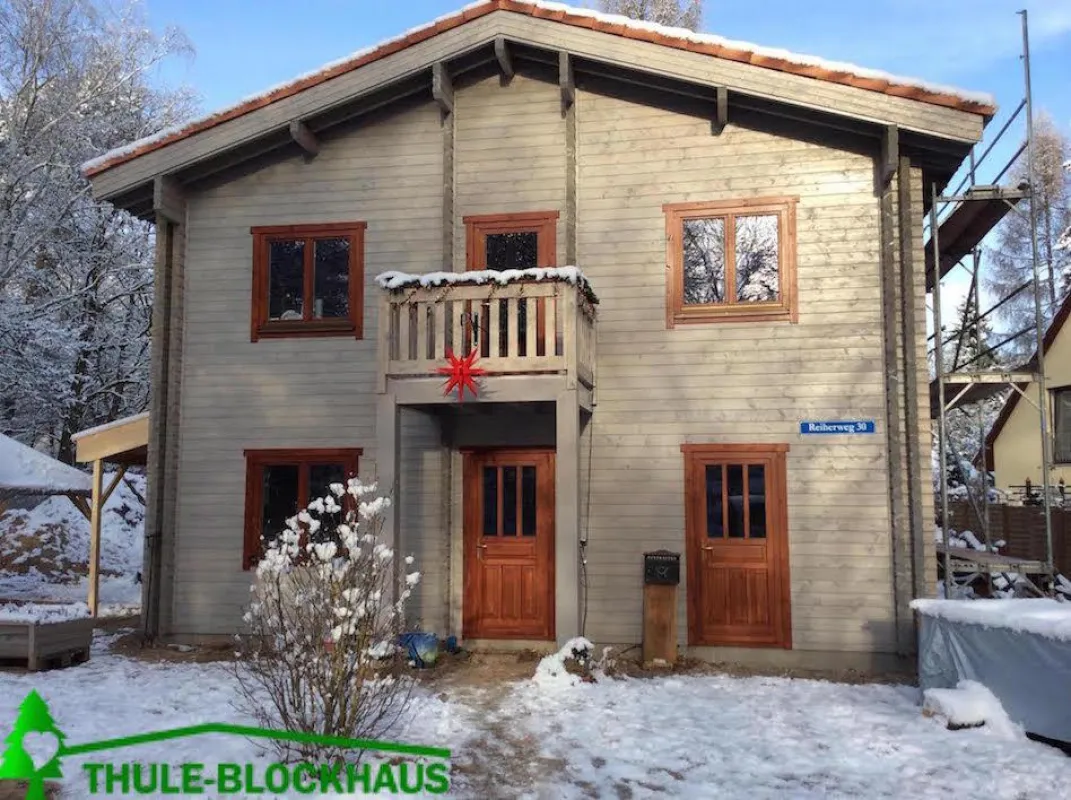 Thule Blockhaus Firmensitz