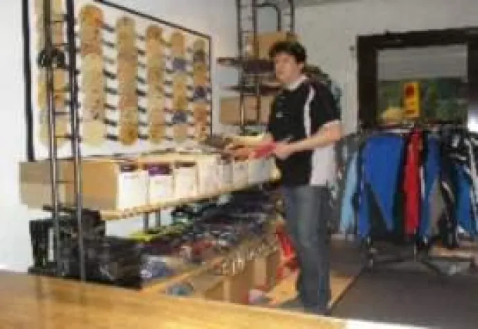 Bild: Tischtennis-shop - Tischtennisplatte und TischtennisZubehör