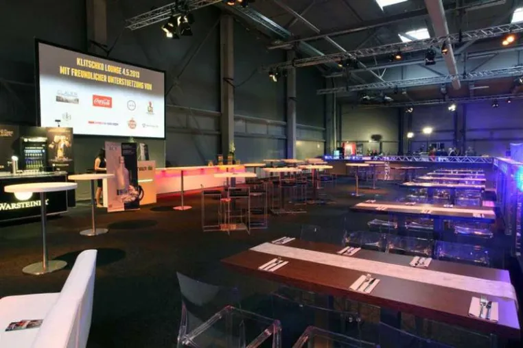 Bild: Party Rent bei WM-Duell Klitschko versus Pianeta in der SAP Arena Mannheim