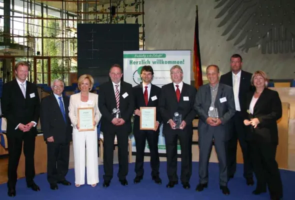 Bild: Aqua Society erhält den Sustainability Award 2010 für die "Nachhaltigste Innovation"