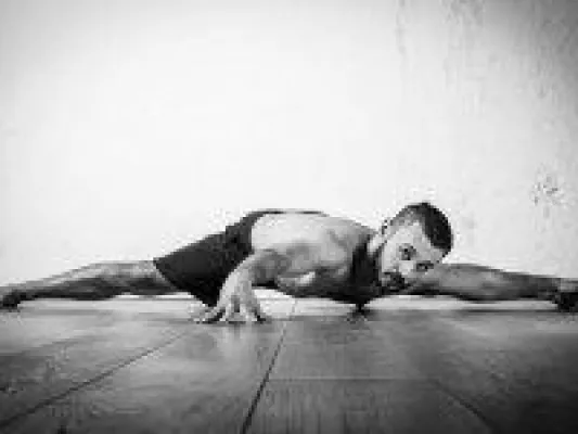 Bild: Yoga mit Alexey Gaevskij im Hubertus Alpin Lodge & Spa vom 13. – 16.03.2016