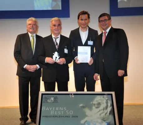 Rieder Faserbeton aus Kolbermoor erhält BEST 50 Auszeichnung Bild: Rieder Faserbeton aus Kolbermoor erhält BEST 50 Auszeichnung