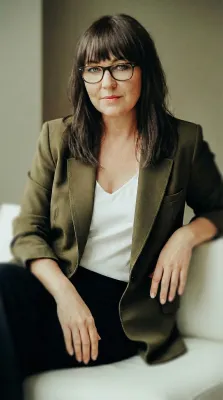 Bild: Brand Designerin zeigt: Wer bei Google rankt, ist für ChatGPT oft unsichtbar