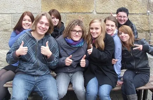 FEIERLICHE PRÄSENTATION DES KURZFILMS „OVERLOADED“ Bild: FEIERLICHE PRÄSENTATION DES KURZFILMS „OVERLOADED“