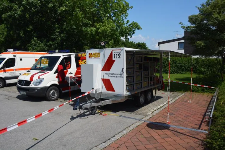 Bild: ASB München leistet Krisenarbeit im Hochwassergebiet